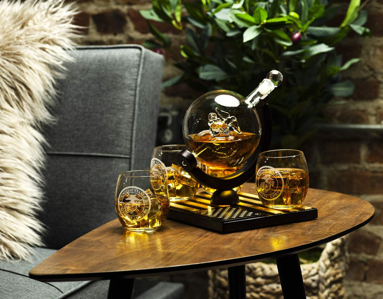 Marine Decanter Set With 4 Whiskey Glasses 1000ml Marines Gift Decanter by The Wine Savant-4