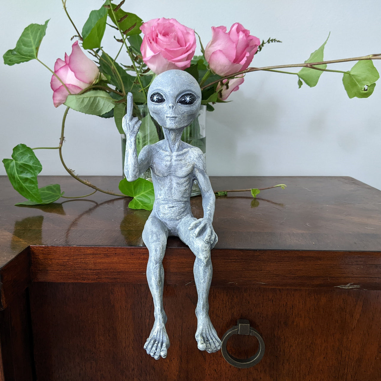 Rude Alien Statue “Flipping The Bird” 10″ H Shelf Sitter Extraterrestrial Figurine Funny Home or Garden Decoration