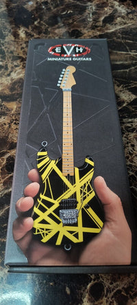 EDDIE VAN HALEN - Black & Yellow 
