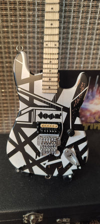 EDDIE VAN HALEN- 1981 Fair Warning 
