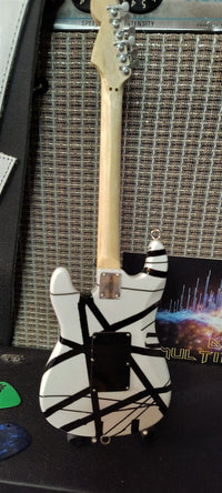 EDDIE VAN HALEN - Black & White 