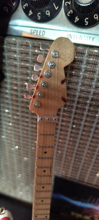EDDIE VAN HALEN- Red/White 