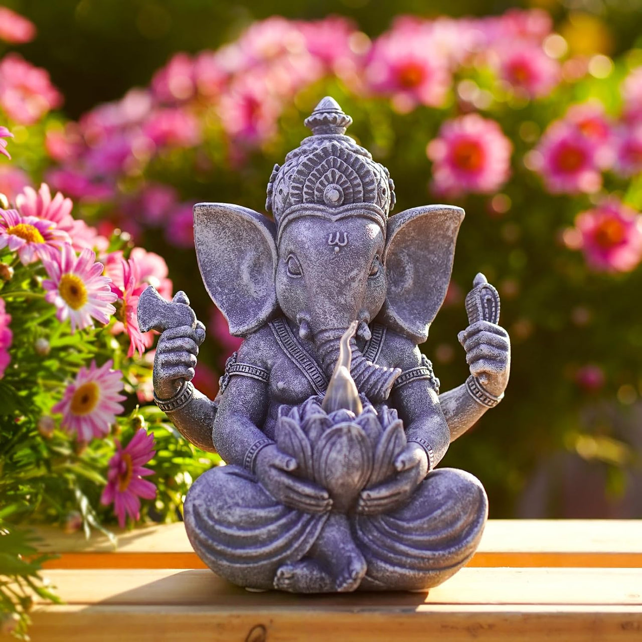 Solar Gothic Gargoyle Garden Statues: Outdoor Sculptures with Succulent Lights Decor for Patio Lawn Yard Art - Gifts for Mom Grandma