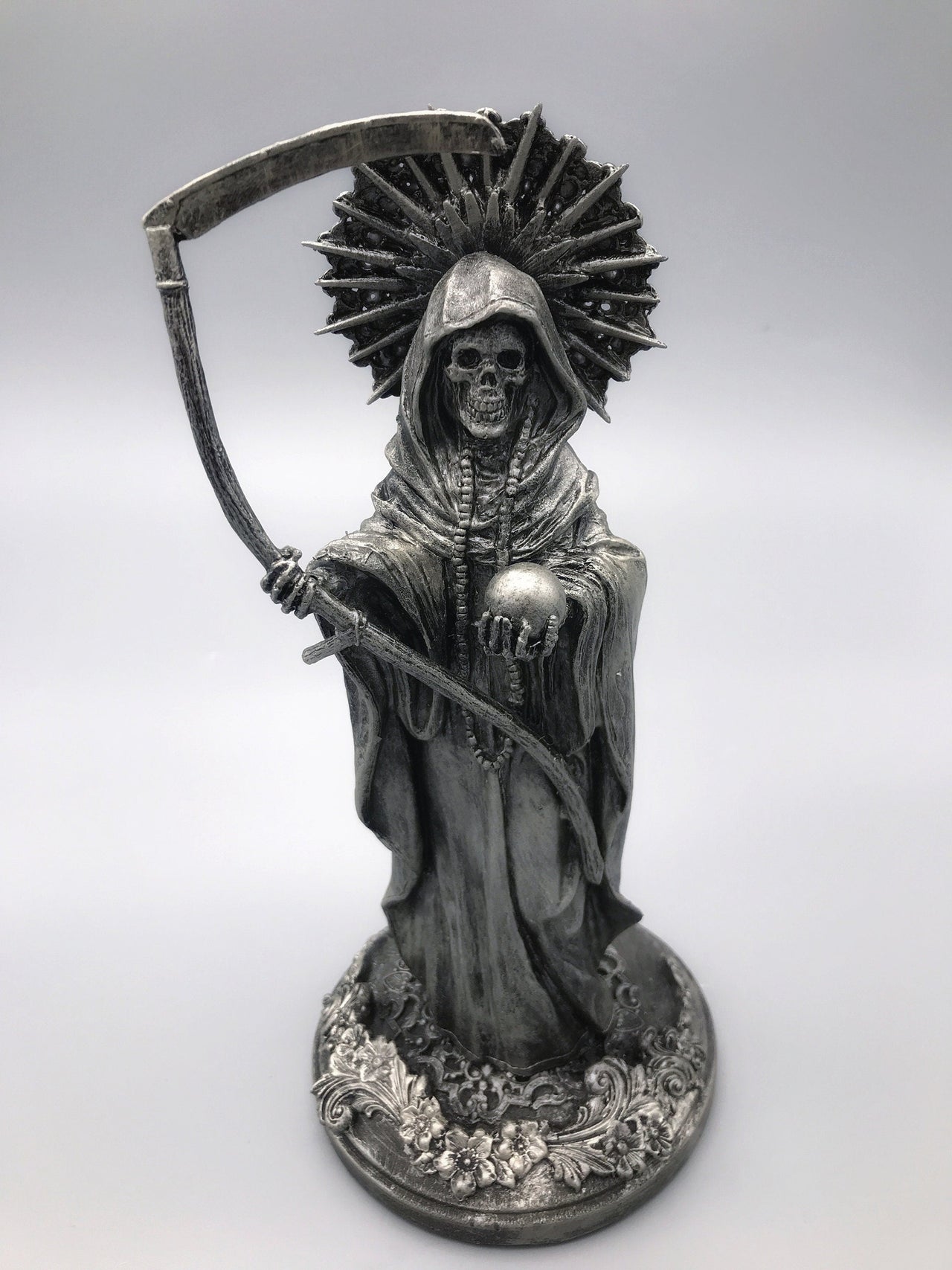Santa Muerte Statue, Hand Painted Sculpture | Mexican Saint of Death Altar Statue | Gothic Figurine, Dia de los Muertos Decor